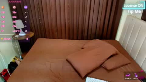 69kinkytrans online show from June 27, 8:08 am