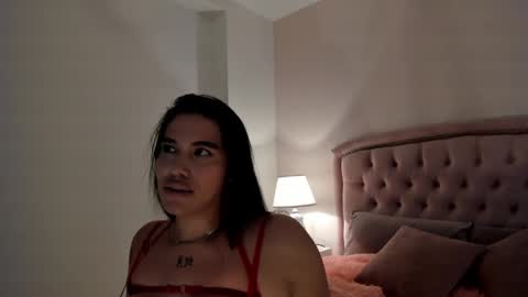 Snapshot of _cailyn chatting on October 13, 9:15 pm cailyn online show from October 13, 9:15 pm