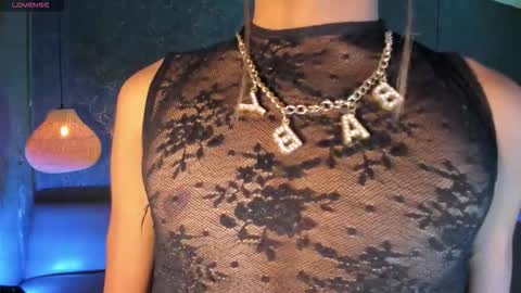 Horny Party Trans SNOW  online show from February 21, 8:28 am