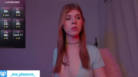 Snapshot of _eva_pleasure_ chatting on January 13, 6:06 am Eva online show from January 13, 6:06 am