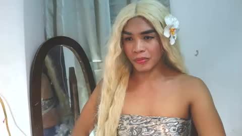 Snapshot of _karie_ chatting on October 17, 4:21 pm _karie_ online show from October 17, 4:21 pm