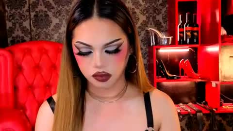 Raven Strauss online show from July 7, 3:53 am