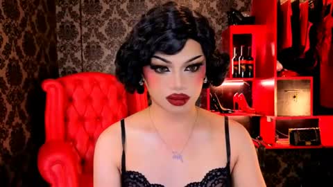 Raven Strauss online show from July 15, 7:35 am