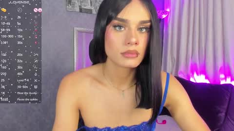 Snapshot of _tiffany_collins_ chatting on September 12, 11:21 pm Tifa online show from September 12, 11:21 pm