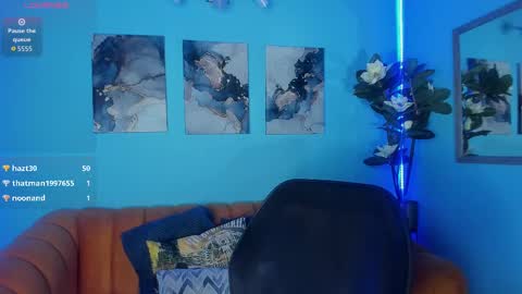 Snapshot of _tiffany_collins_ chatting on October 7, 6:14 am Tifa online show from October 7, 6:14 am
