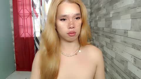 Snapshot of _topdomfucker_ chatting on December 21, 4:52 am Iam Alex online show from December 21, 4:52 am