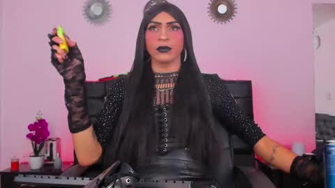 Snapshot of abbigaiil_fuster_ chatting on February 20, 10:27 am Abbigail Fuster online show from February 20, 10:27 am
