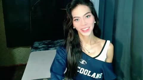 Miss Sophie online show from June 19, 6:45 pm