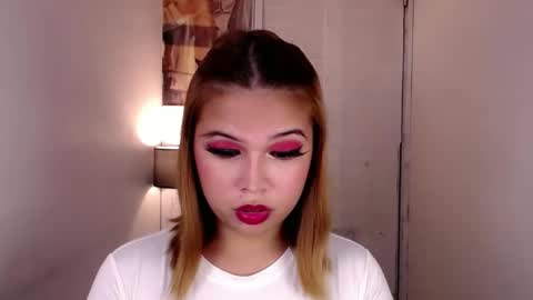 adorabletsforyouxx online show from October 23, 6:45 pm