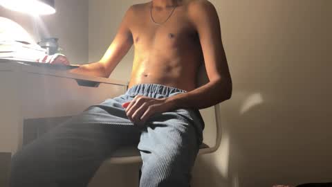 Dylan online show from February 6, 10:54 am