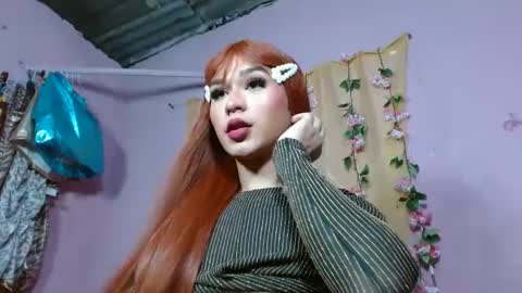 Jess online show from March 9, 4:05 am