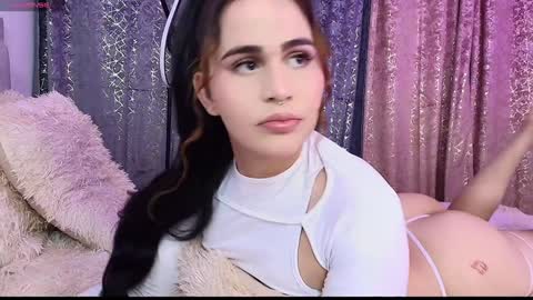 Snapshot of aisha_grace chatting on January 21, 2:11 am Ash INDEPENDET MODEL online show from January 21, 2:11 am