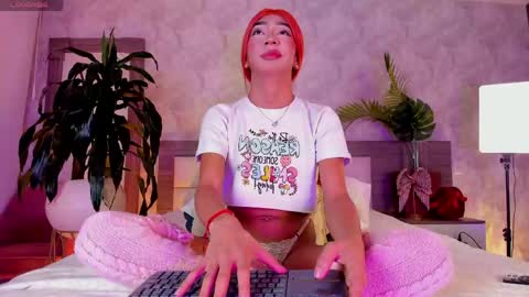 alaiaguerra online show from April 18, 7:58 pm