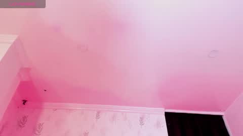 alana madison online show from October 28, 5:05 am