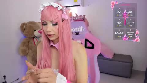 Alessa online show from December 2, 6:33 pm