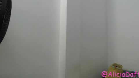 Alicia Aldara online show from March 24, 3:11 am