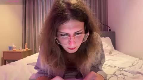 AlicePinkhead online show from March 9, 7:23 am