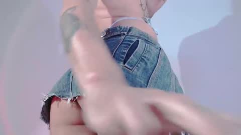     online show from February 12, 1:52 am