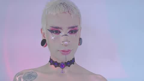     online show from March 17, 12:58 am