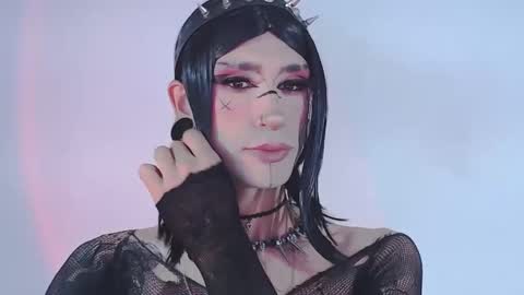     online show from April 21, 1:07 am