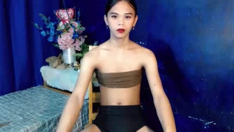 Snapshot of aliexagrey chatting on September 12, 5:16 am aliexagrey online show from September 12, 5:16 am
