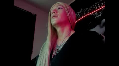 alishaa_nixx online show from September 21, 3:51 pm