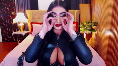 Alura Jhenson online show from February 18, 10:12 am