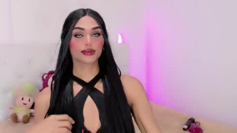 amal_baddel_ online show from October 28, 7:39 am