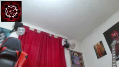 Amanda Valeska online show from November 5, 6:08 pm