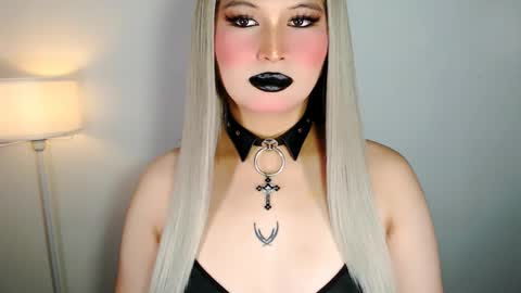 Amara online show from March 28, 8:27 am