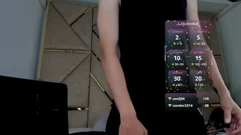Snapshot of amber_adams_ chatting on September 12, 4:34 pm A M B E R - A D A M S online show from September 12, 4:34 pm