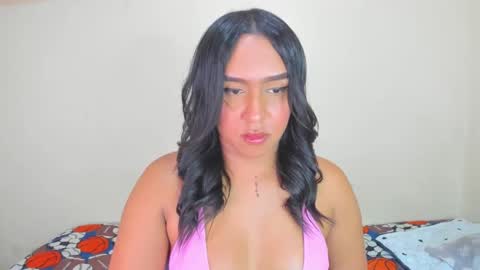 Snapshot of amber_lee20 chatting on September 10, 9:47 pm LUISA online show from September 10, 9:47 pm