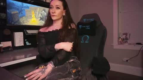   Am-er-in online show from April 10, 3:35 am