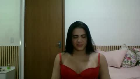 amputeeluna online show from May 22, 1:01 am