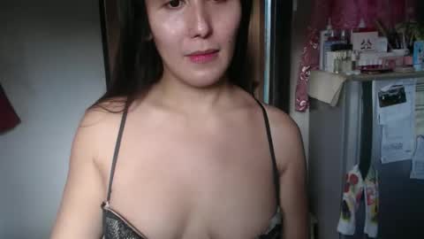 Snapshot of amysweetbabe chatting on October 16, 8:47 am amysweetbabe online show from October 16, 8:47 am
