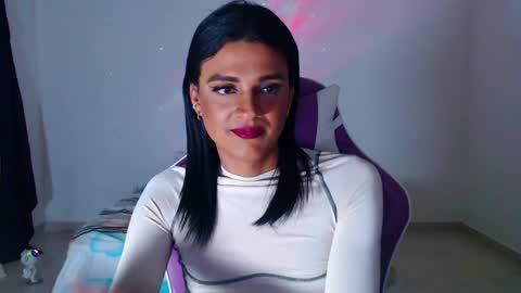 Anabella online show from February 13, 2:50 am