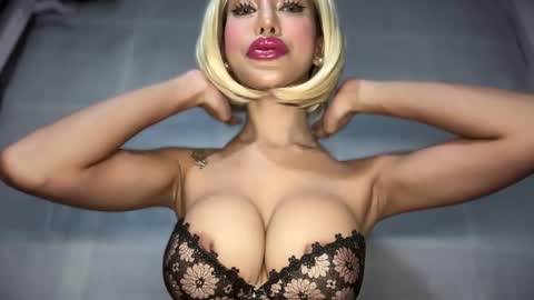 anawalters online show from January 12, 4:36 pm