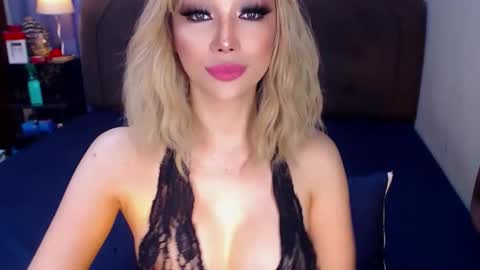 MS. AMALIA online show from February 9, 7:37 am