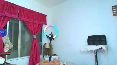 Snapshot of angye_hot chatting on February 26, 2:48 am Jovana Michell online show from February 26, 2:48 am