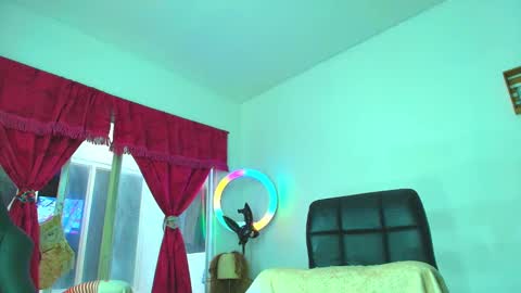 Snapshot of angye_hot chatting on March 8, 7:09 pm Jovana Michell online show from March 8, 7:09 pm