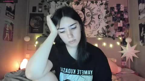 Snapshot of anisa_sweet chatting on February 6, 7:40 pm Anisa Moan from LovenseWet from Tip MenuOpen for Private online show from February 6, 7:40 pm