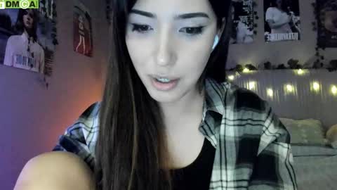 Snapshot of anisa_sweet chatting on September 18, 5:24 am Anisa Moan from LovenseWet from Tip MenuOpen for Private online show from September 18, 5:24 am