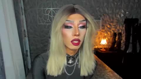 Miss Ann online show from February 15, 4:01 pm