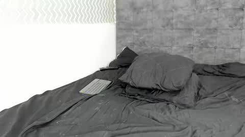 ARIANA SALAZAR online show from January 9, 3:33 am