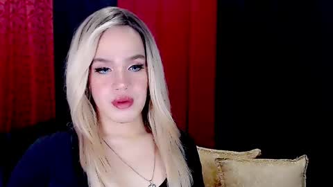 ARIANNE CUMS  online show from February 2, 9:02 pm