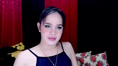 ARIANNE CUMS  online show from February 16, 12:11 am