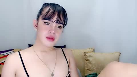 ARIANNE CUMS  online show from October 2, 7:13 pm