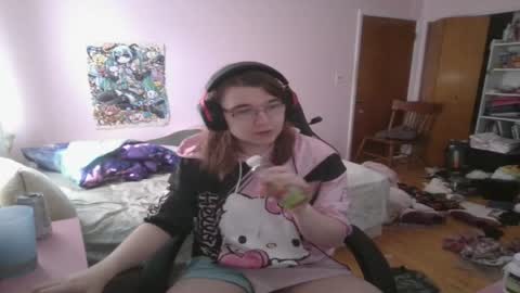 Ariathebrat online show from June 3, 9:29 pm