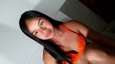 hi follow me its ARI  online show from June 22, 12:57 pm