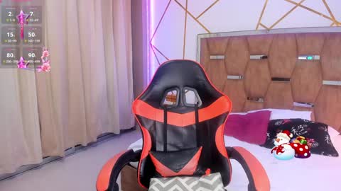 Ariadna online show from December 26, 9:15 pm